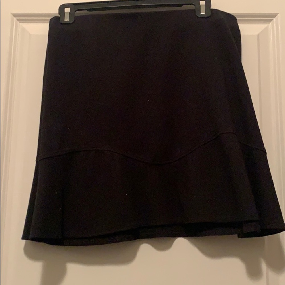 Loft cotton black floppy skirt